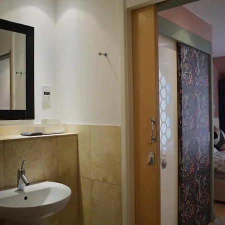 Heart Of - 2 Bedroom Flat Apartman *