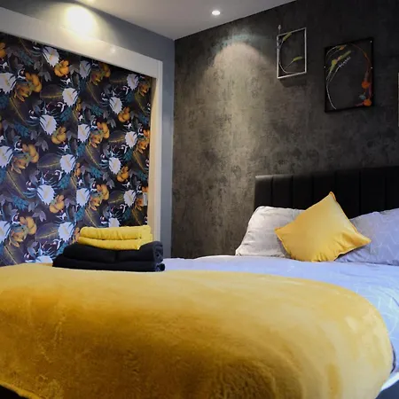 Heart Of Leeds - 2 Bedroom Flat