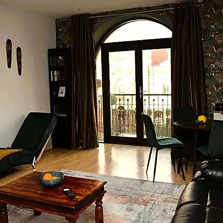 Heart Of - 2 Bedroom Flat Apartman *