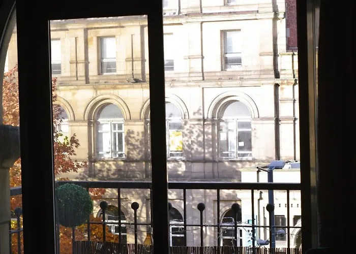 Heart Of - 2 Bedroom Flat * Leeds (West Yorkshire)